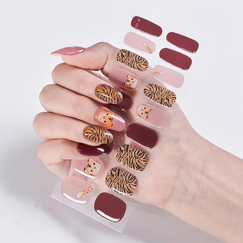 16/20Tips Semi-Cured Nail